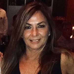 Meet your Posher, Roxann